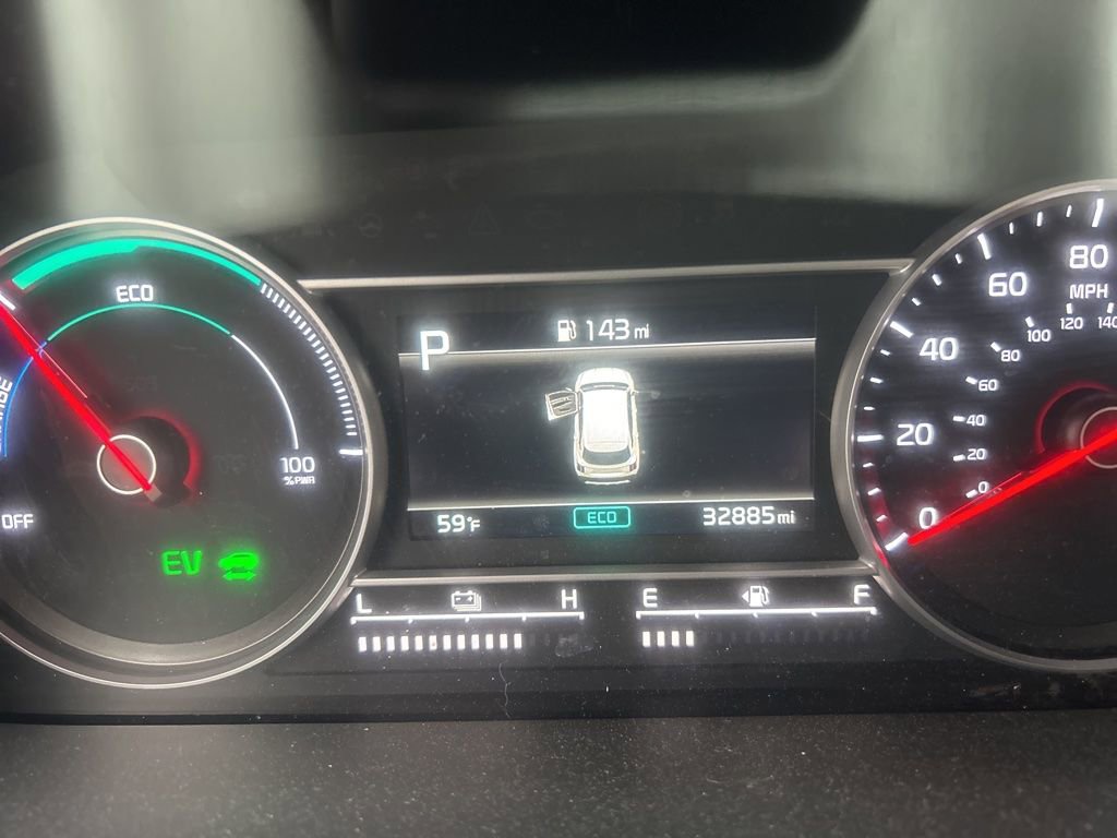 Certified 2024 Kia Sorento EX w/ Panoramic Sunroof Package image 6