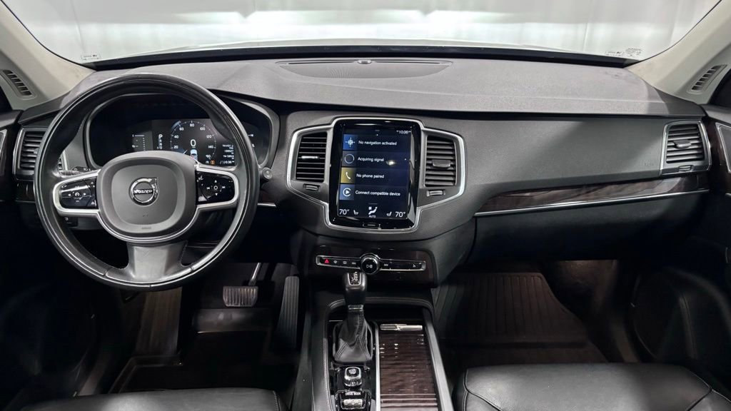 Used 2019 Volvo XC90 T5 Momentum AWD/4WD image 2
