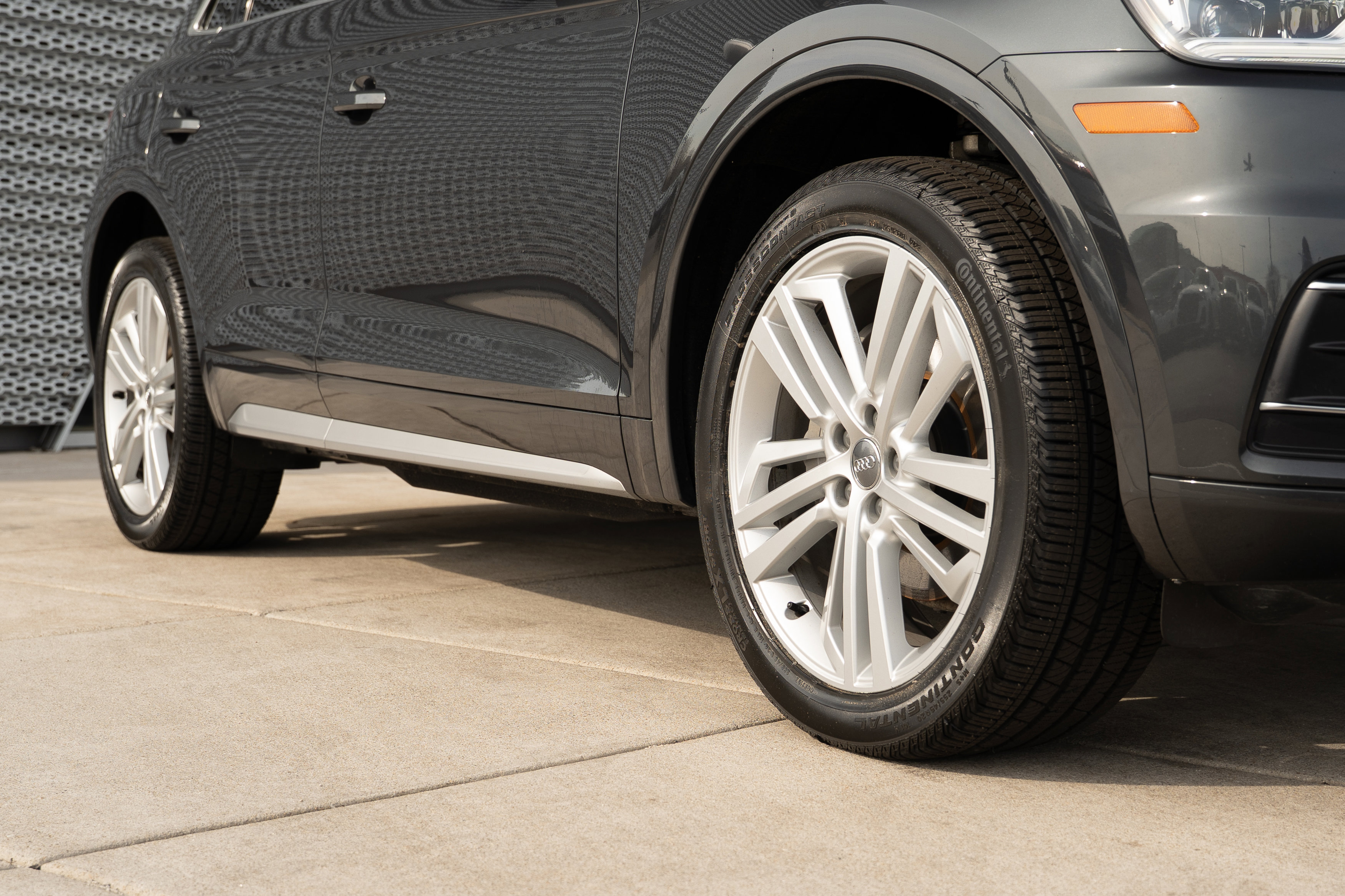 Used 2019 Audi Q5 2.0T Premium Plus w/ Premium Plus Package image 34