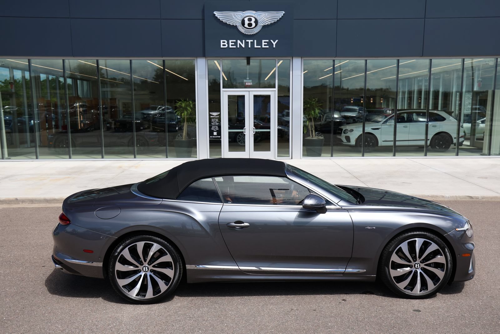 Certified 2026 Bentley Continental GT Azure AWD/4WD image 15