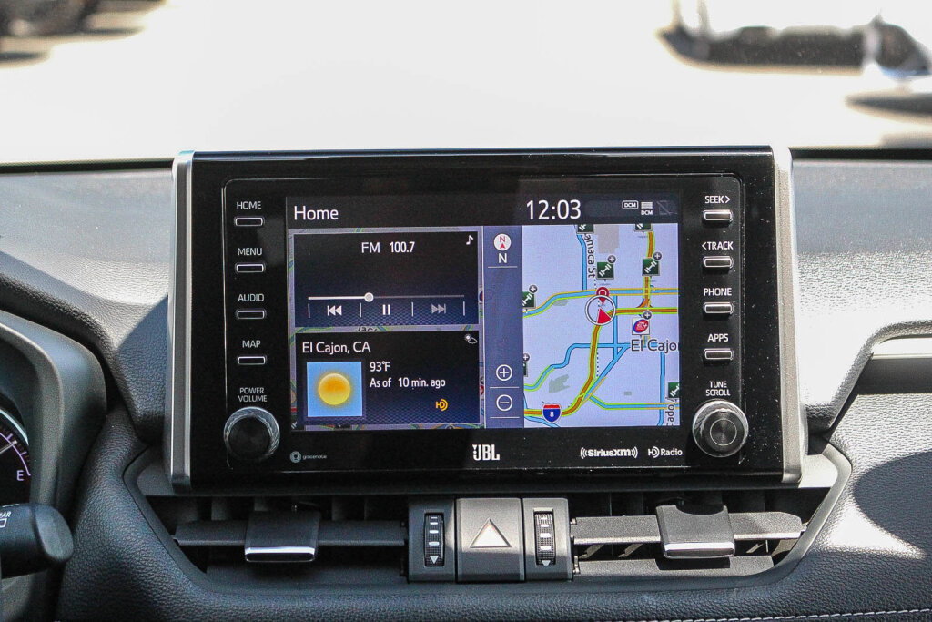 Certified 2021 Toyota RAV4 Limited FWD image 4