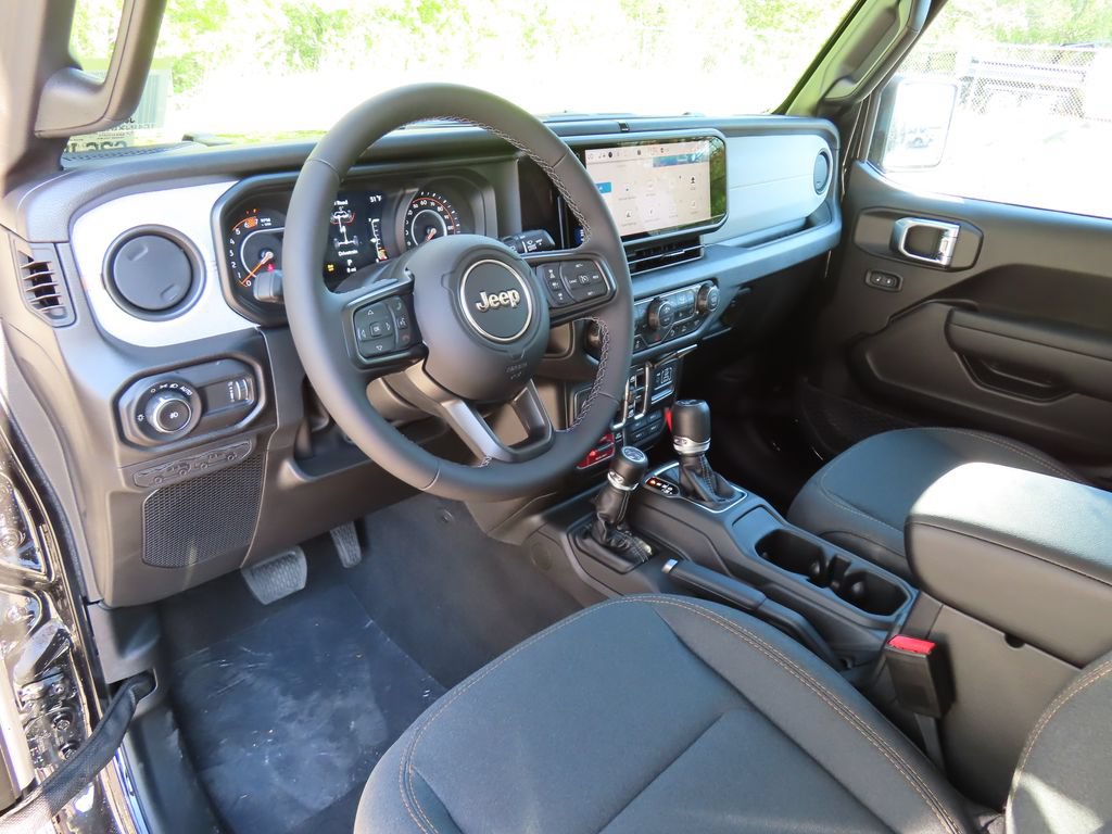 New 2026 Jeep Wrangler Unlimited Sport AWD/4WD image 15