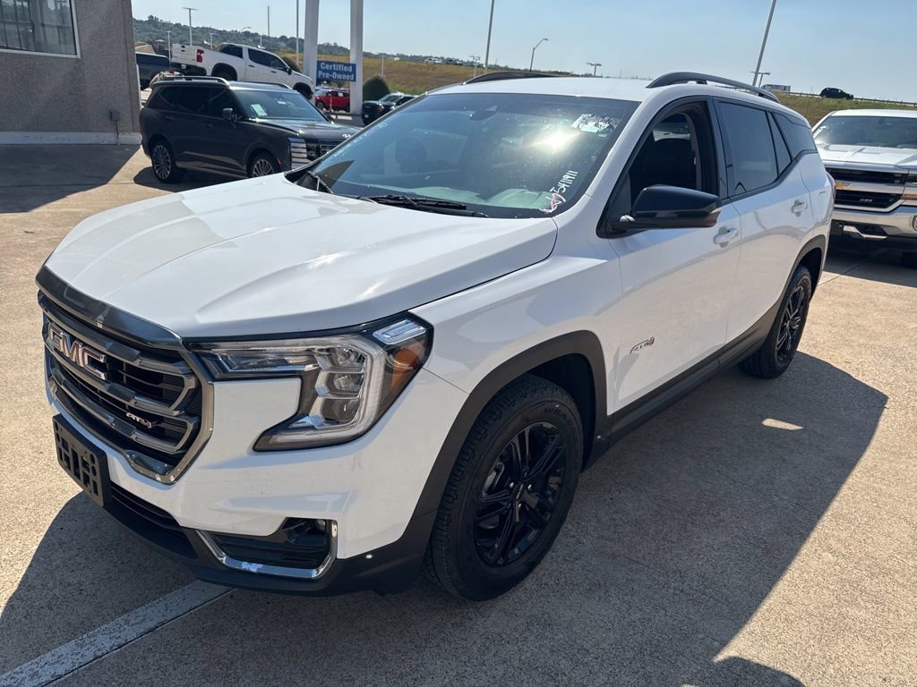Used 2023 GMC Terrain AT4