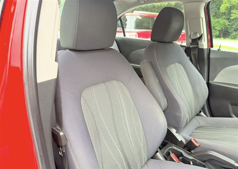 Used 2012 Chevrolet Sonic LT FWD image 10