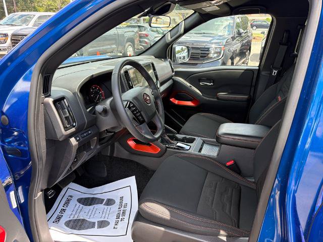 Used 2025 Nissan Frontier PRO-4X AWD/4WD image 31