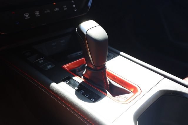 New 2026 Nissan Kicks SR FWD image 31