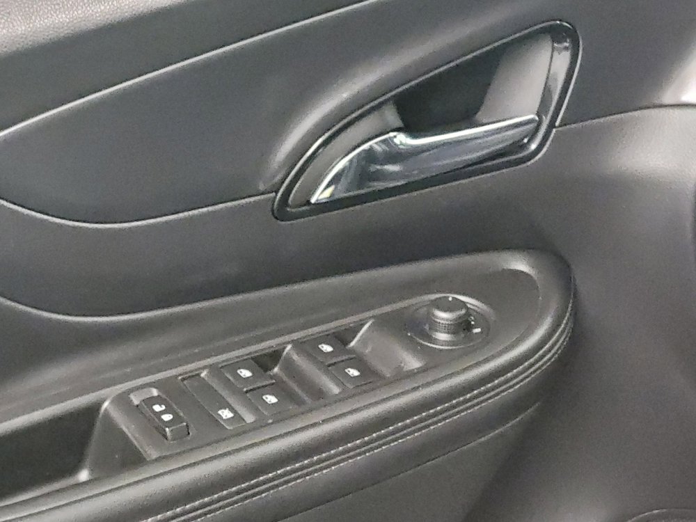 Used 2018 Buick Encore Preferred image 27