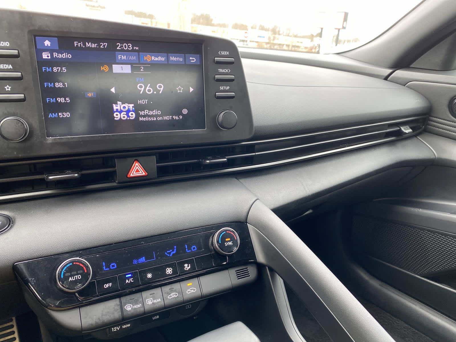 Used 2025 Hyundai Elantra Sport FWD image 27