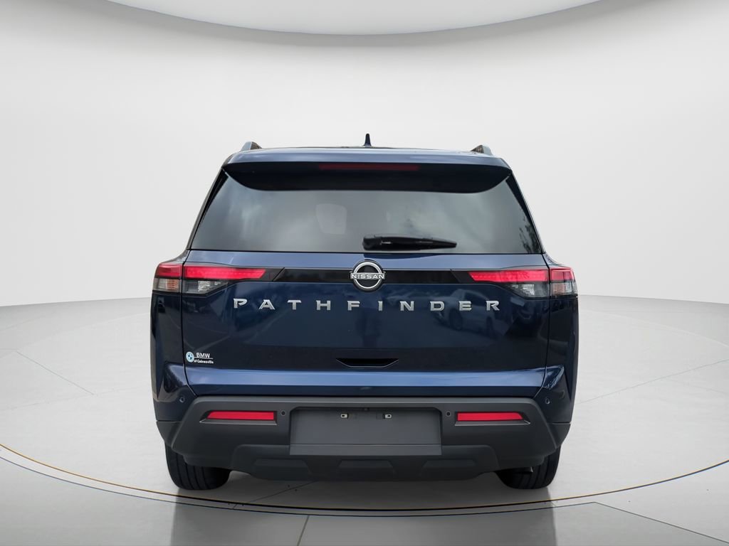 Used 2025 Nissan Pathfinder SV image 6