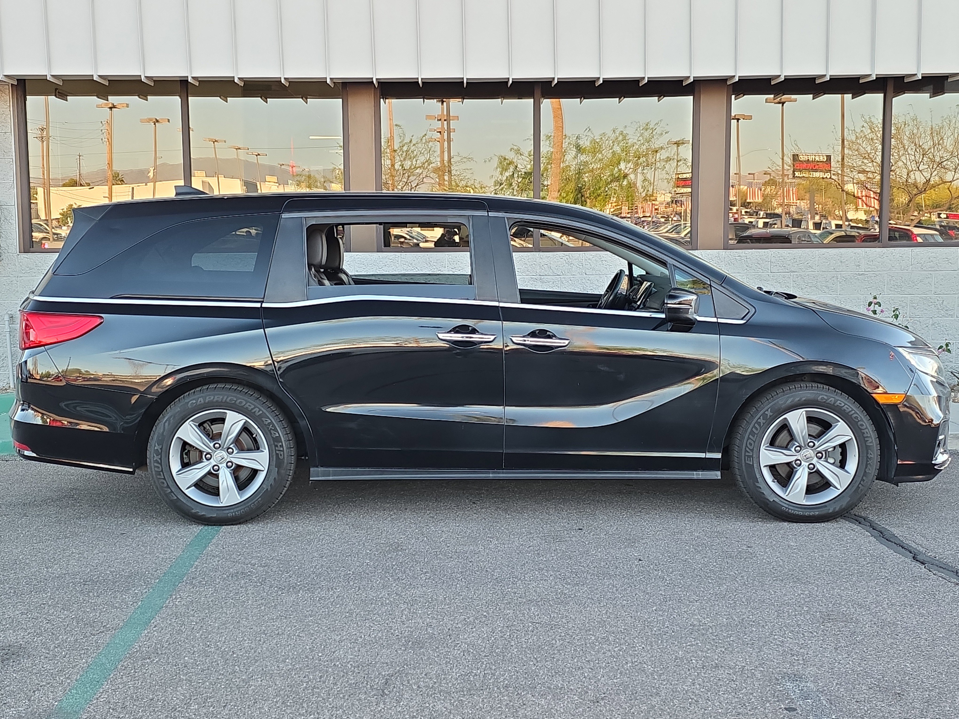 Used 2018 Honda Odyssey EX-L image 9