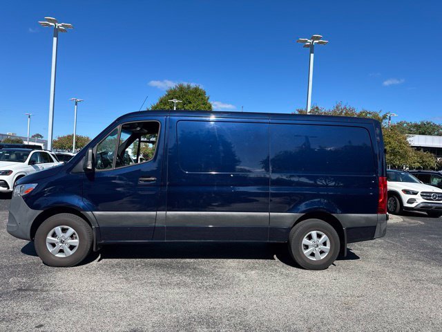 Used 2023 Mercedes-Benz Sprinter 2500 image 3