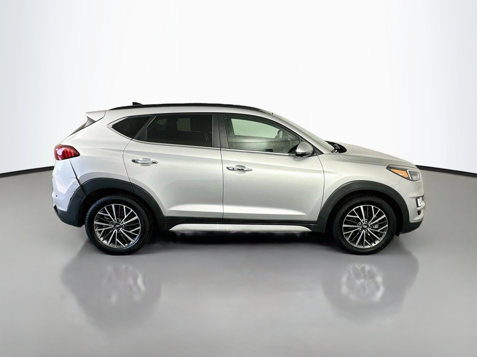 Used 2020 Hyundai Tucson Ultimate w/ Cargo Package AWD/4WD image 8