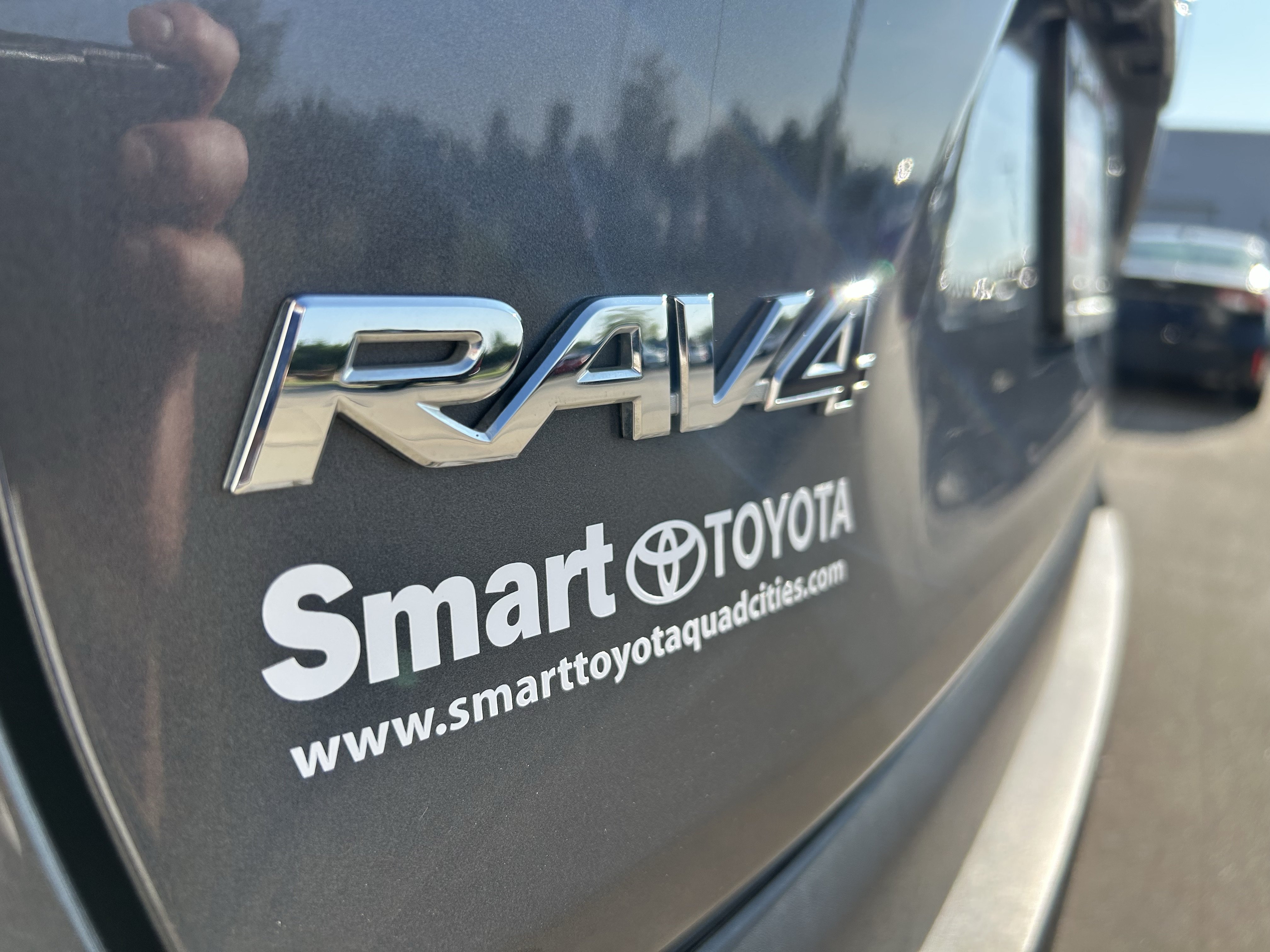 Certified 2025 Toyota RAV4 XLE FWD image 8