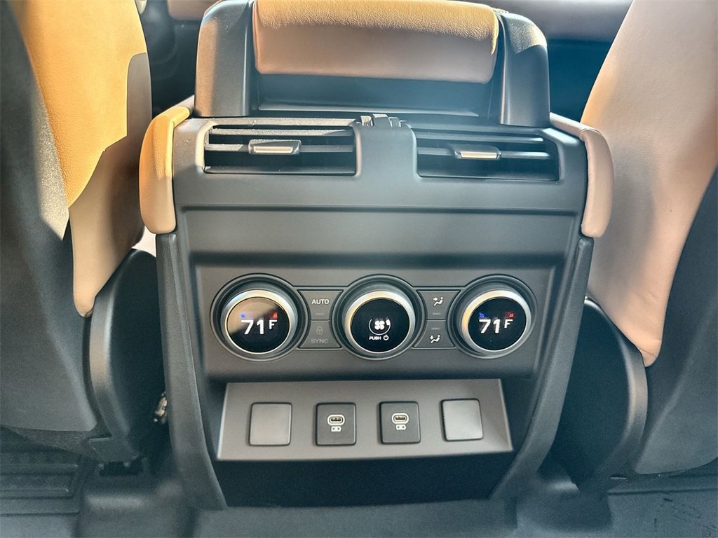 Used 2025 Land Rover Defender 130 S image 16