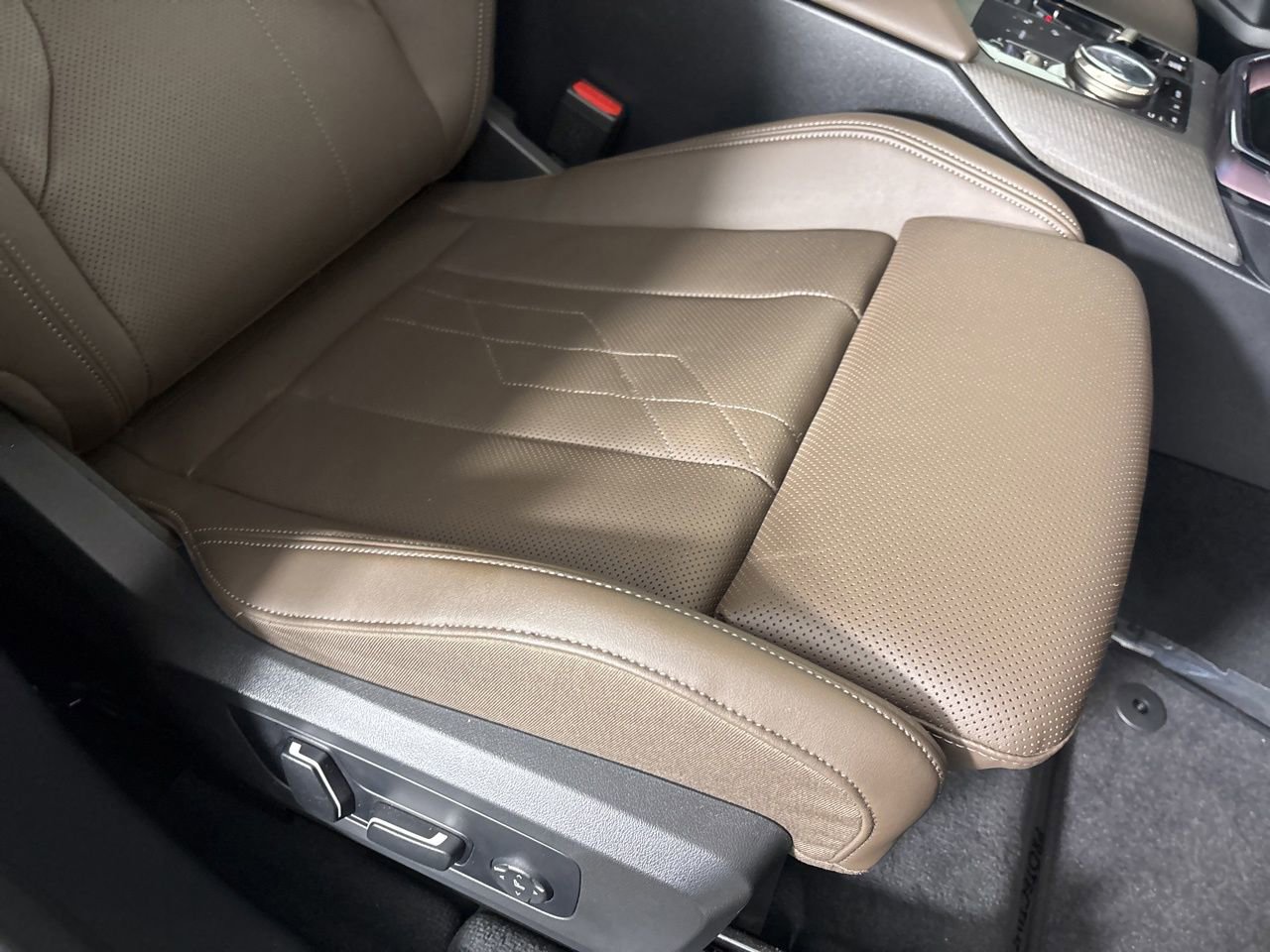 Used 2025 BMW X3 xDrive30i w/ Premium Package AWD/4WD image 26