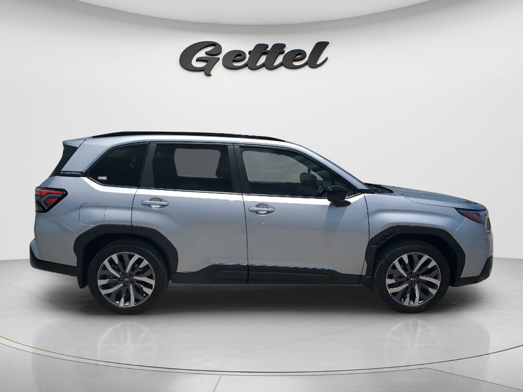 Used 2026 Subaru Forester Touring AWD/4WD image 4