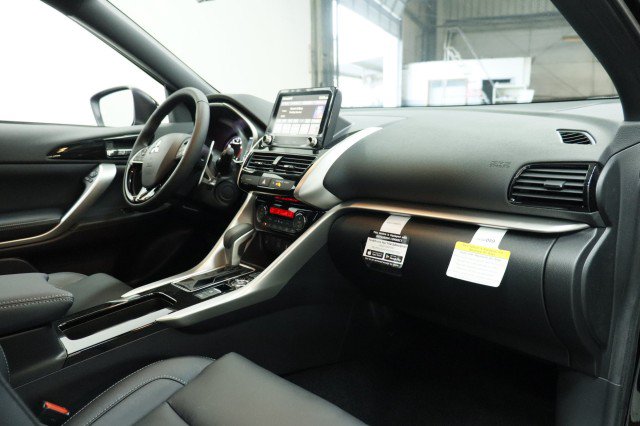 New 2026 Mitsubishi Eclipse Cross SEL AWD/4WD image 16