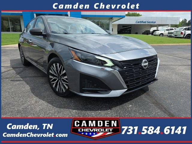 Used 2025 Nissan Altima 2.5 SV