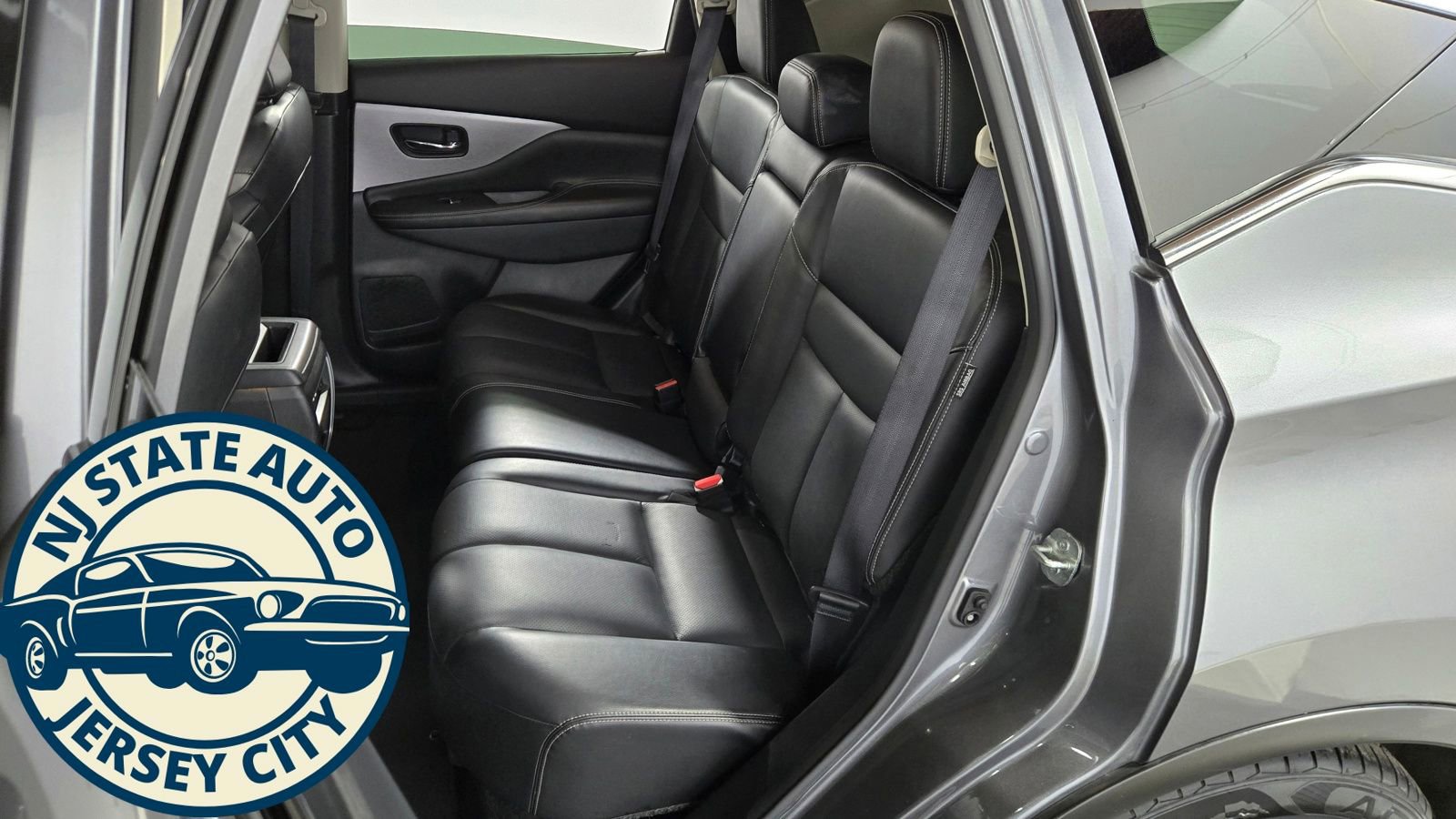Used 2023 Nissan Murano SL image 24