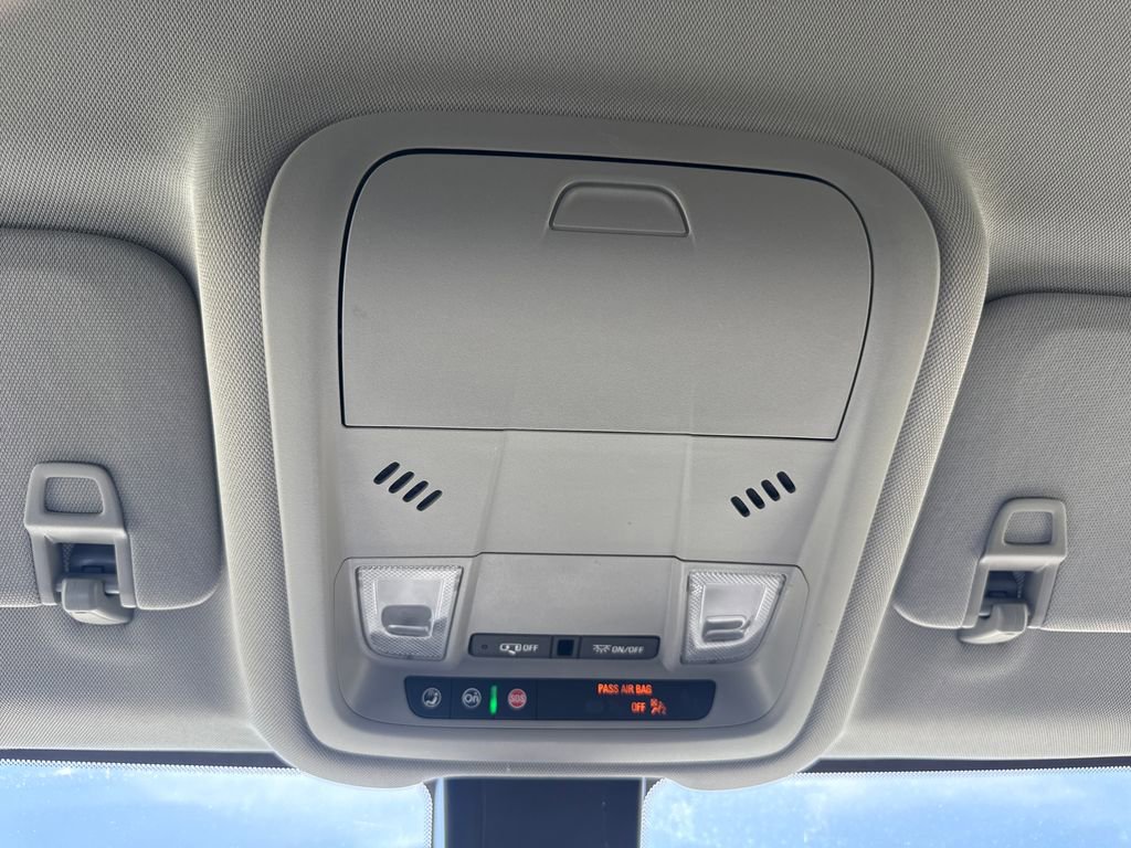 Used 2020 GMC Terrain SLT AWD/4WD image 27