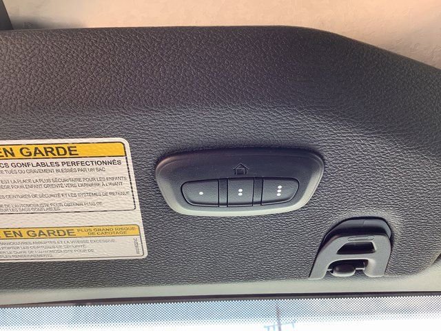 Used 2023 Jeep Gladiator Willys image 21