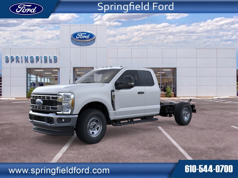 New 2025 Ford F350 XL w/ XL Chrome Package