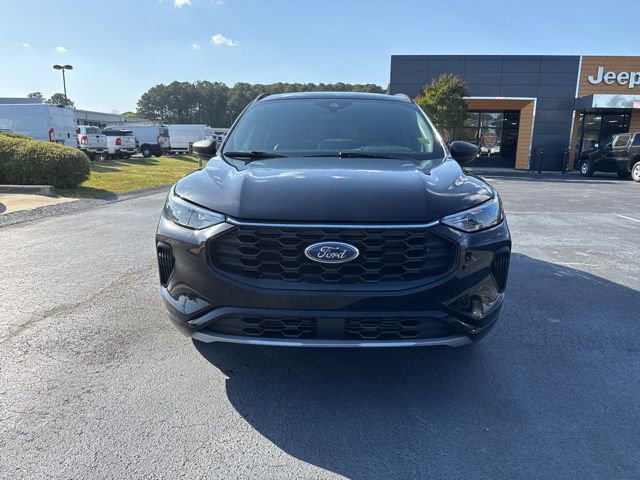 Used 2024 Ford Escape ST-Line FWD image 3