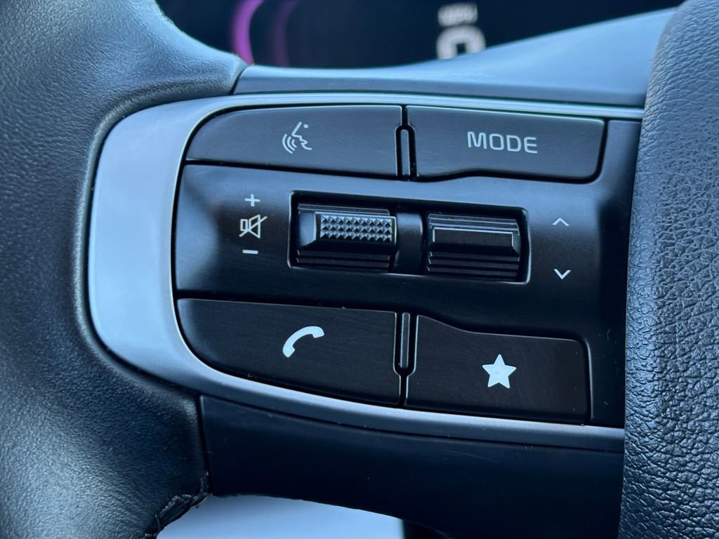 Used 2024 Kia Sportage EX image 14