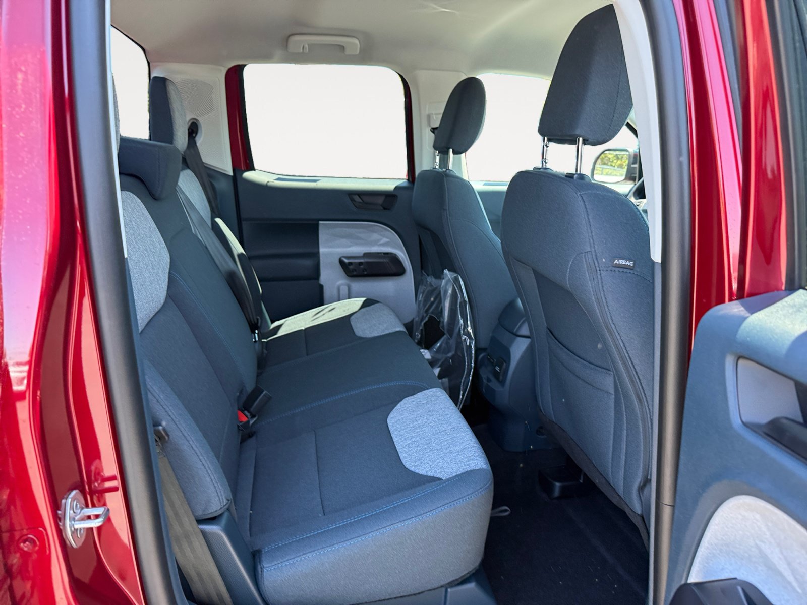 New 2026 Ford Maverick XLT w/ XLT Luxury Package FWD image 18