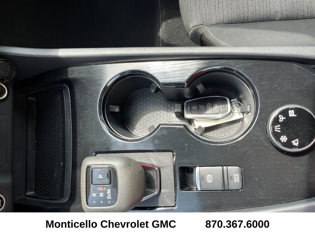 Used 2023 Nissan Rogue SV image 20