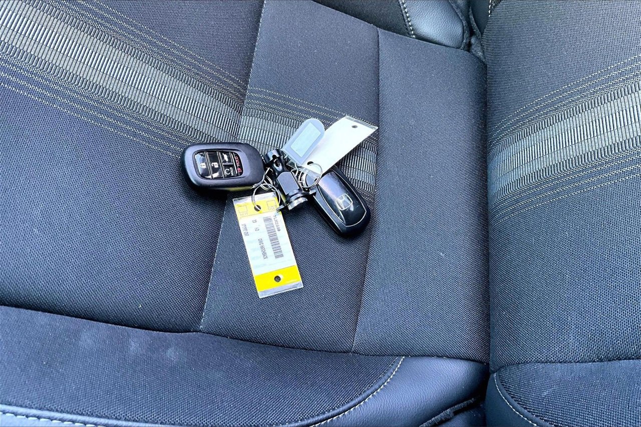 Used 2023 Honda Civic Sport image 29