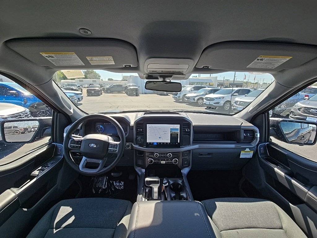 New 2025 Ford F150 Lightning XLT image 2