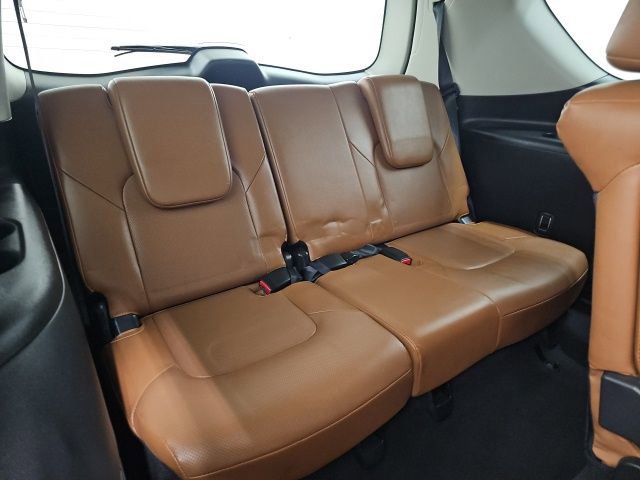 Used 2018 INFINITI QX80 4WD w/ Deluxe Technology Package image 39