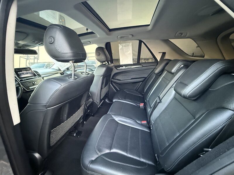 Used 2017 Mercedes-Benz GLE 350 image 27