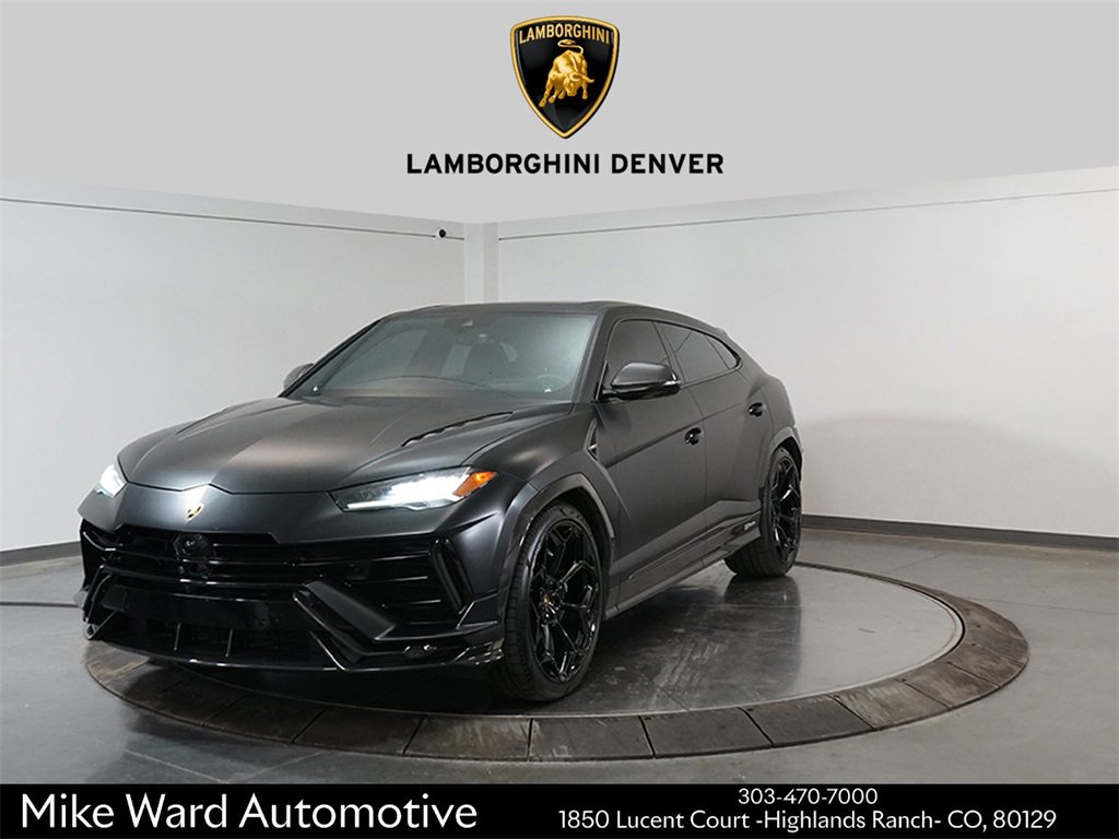 Used 2023 Lamborghini Urus Performante image 1