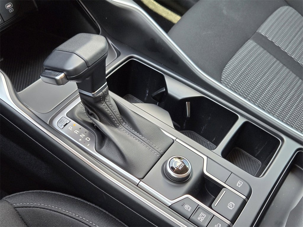 New 2025 Kia Sorento LX image 17