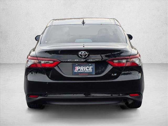 Used 2024 Toyota Camry LE image 7