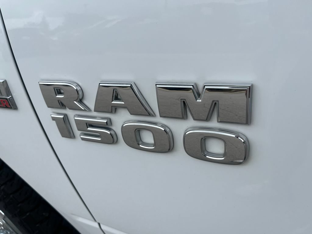 Used 2018 RAM 1500 Express w/ Express Value Package AWD/4WD image 32