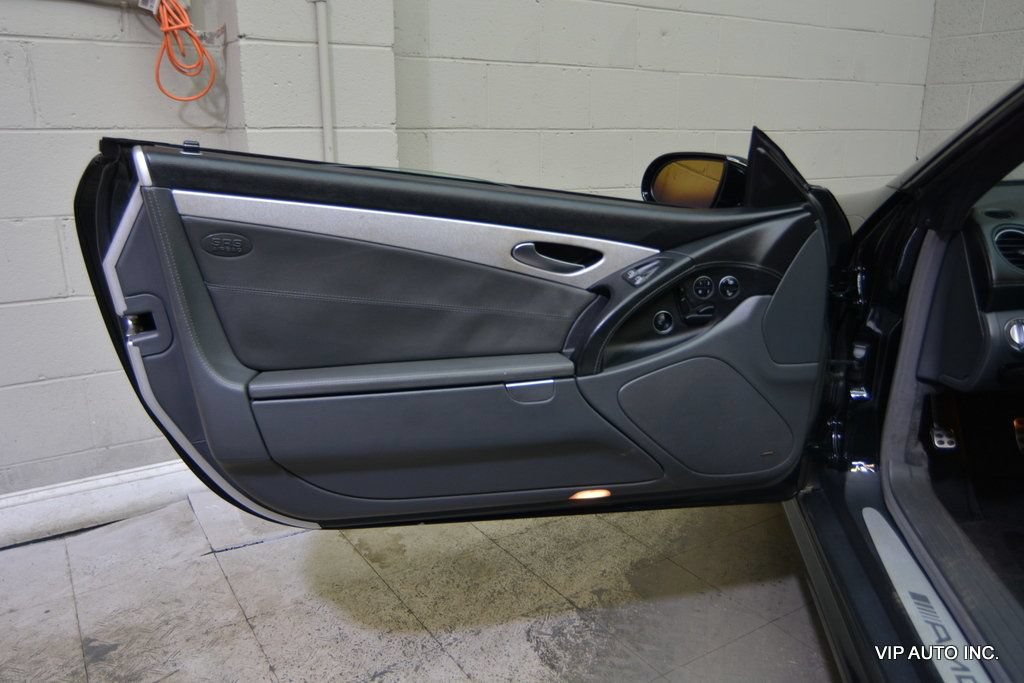 Used 2004 Mercedes-Benz SL 55 AMG image 16