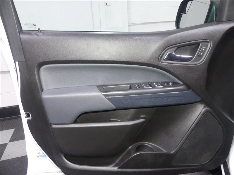 Used 2018 Chevrolet Colorado Z71 image 16