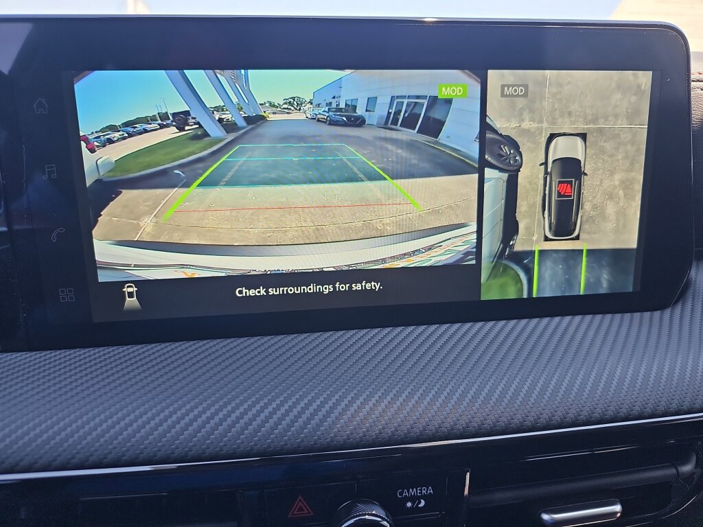 New 2026 Nissan Kicks SR image 13