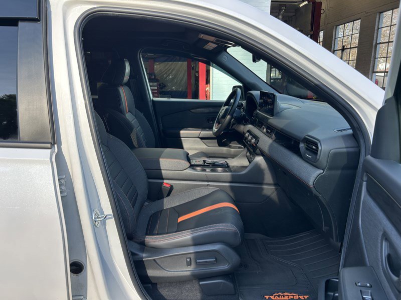 Used 2026 Honda Passport TrailSport image 9