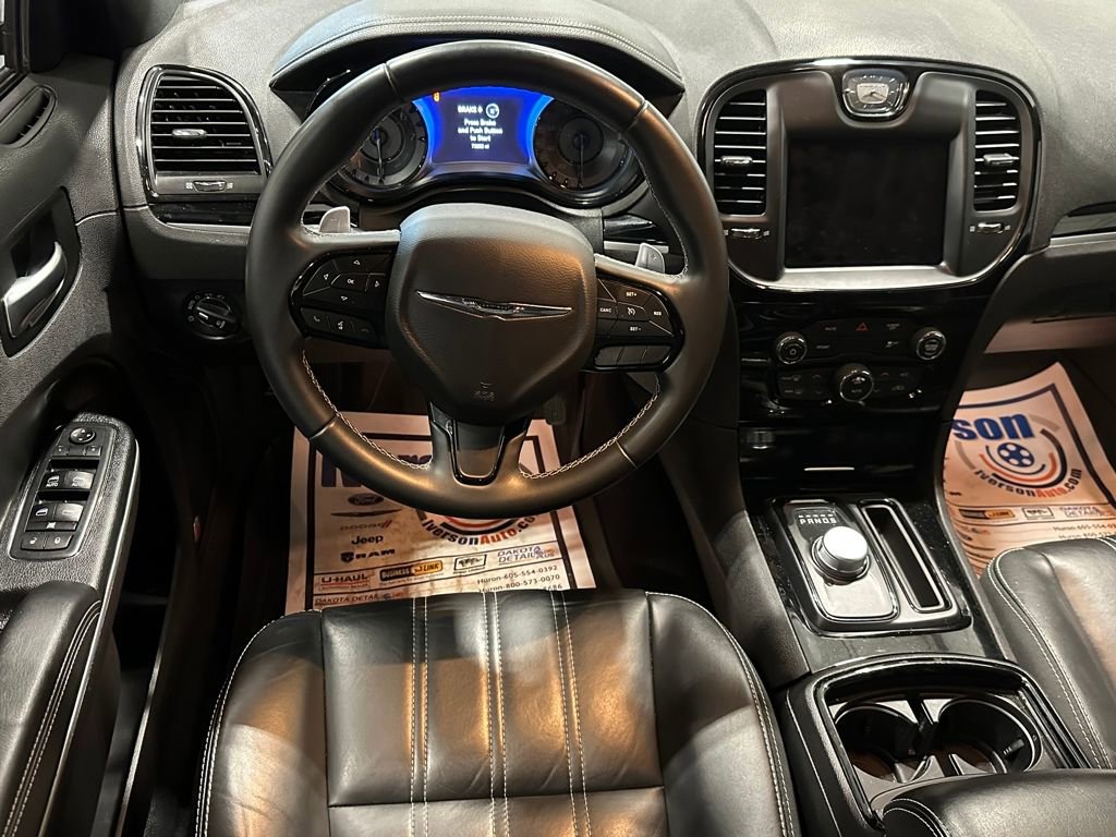 Used 2018 Chrysler 300 S w/ Beats Audio Group image 27