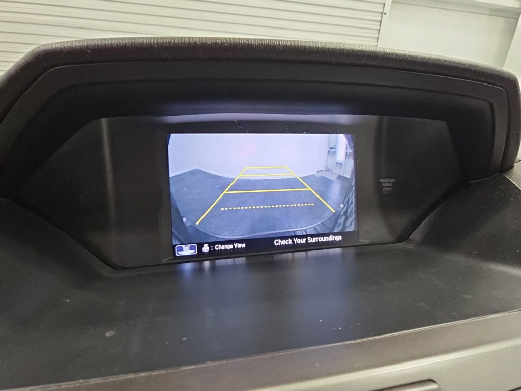 Used 2016 Honda Odyssey Touring Elite image 15