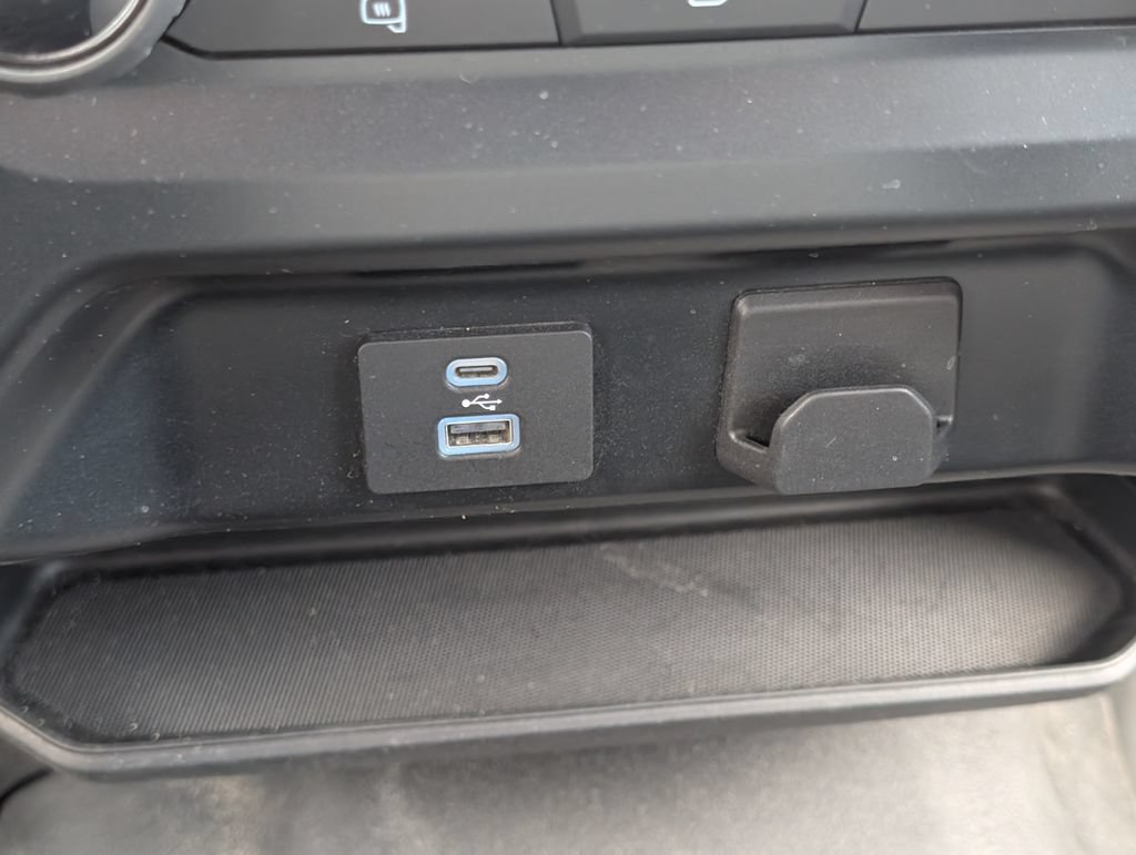Used 2022 Ford F150 XL w/ Equipment Group 101A High RWD image 22