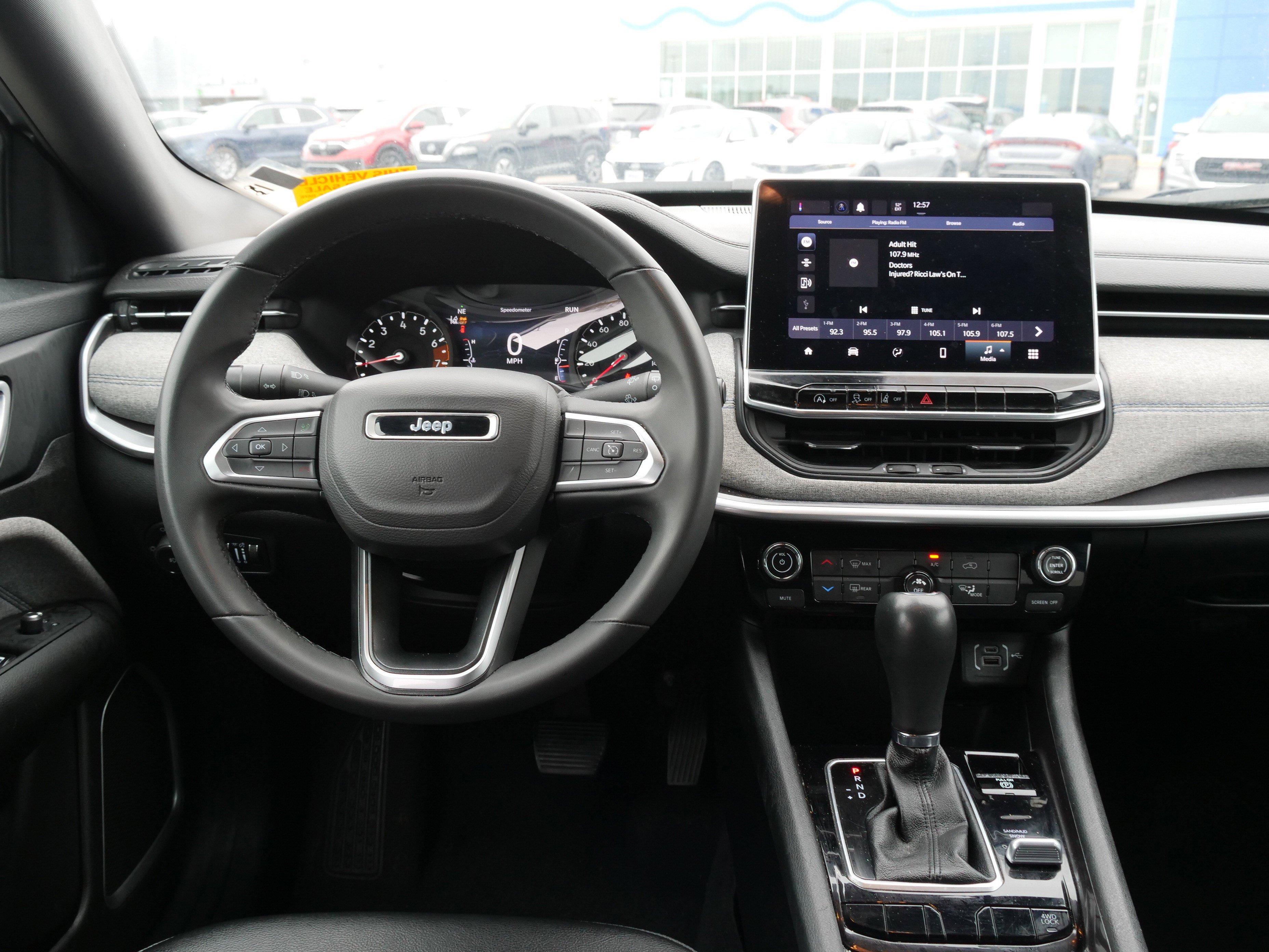 Used 2024 Jeep Compass Latitude image 18