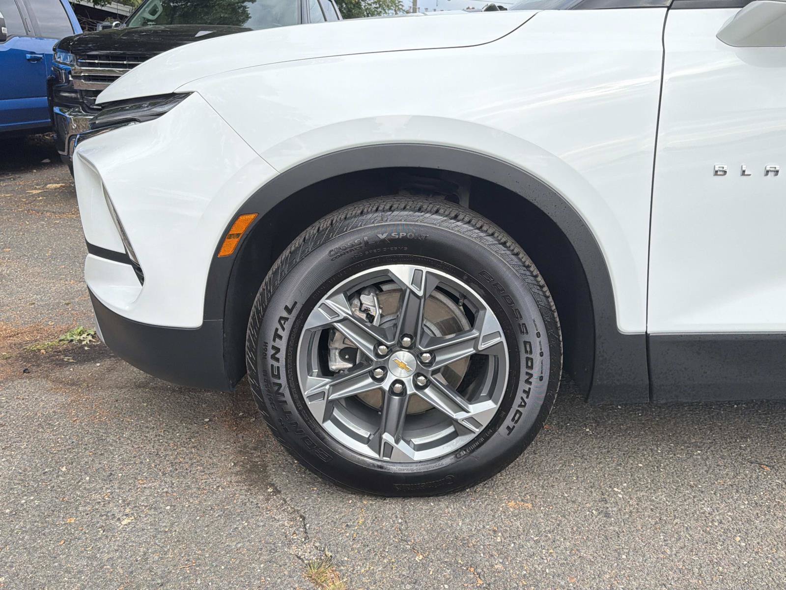 Certified 2025 Chevrolet Blazer LT w/ Convenience Package AWD/4WD image 15