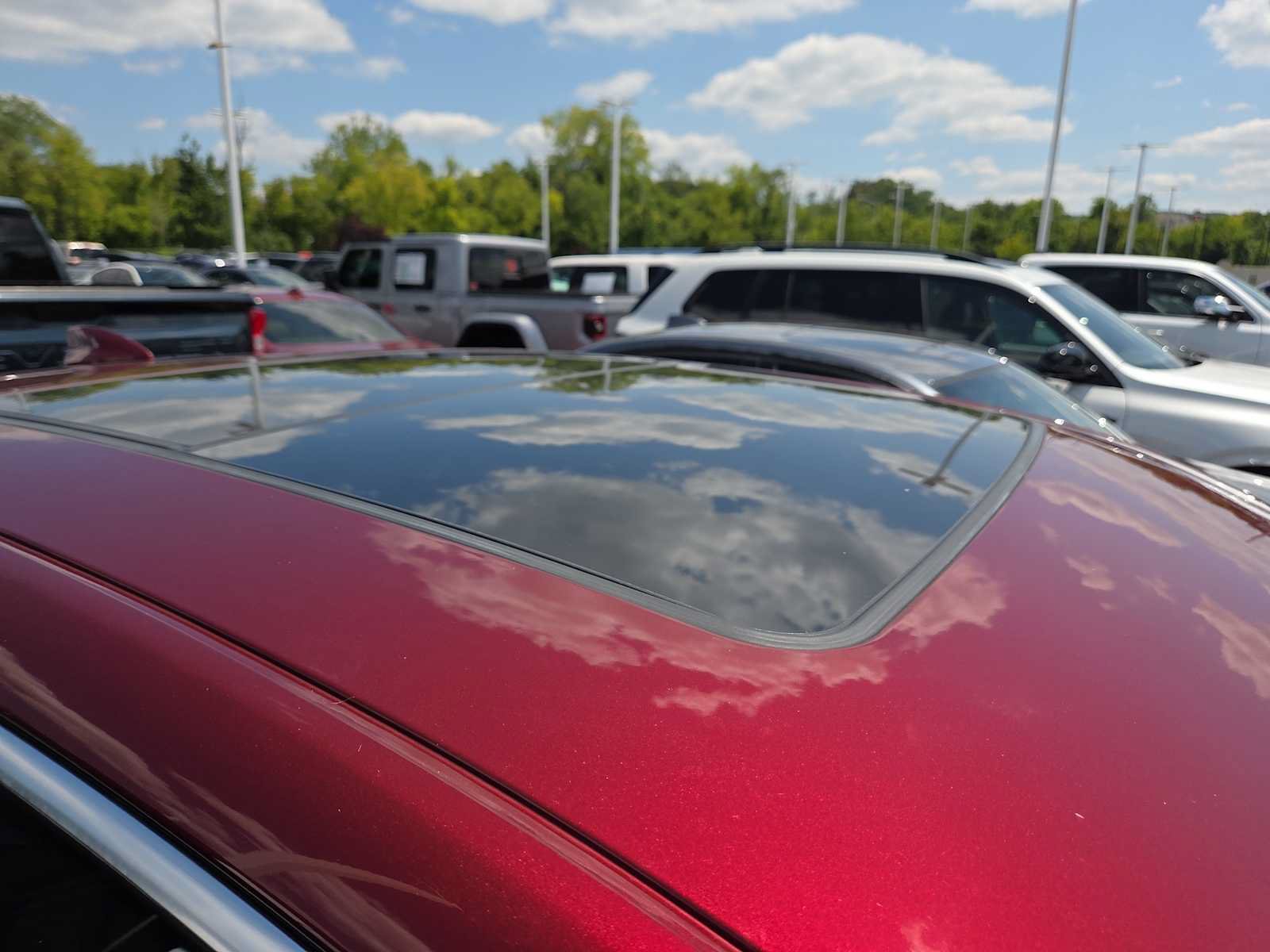 Used 2017 Chevrolet Impala Premier w/ Enhanced Convenience Package FWD image 2