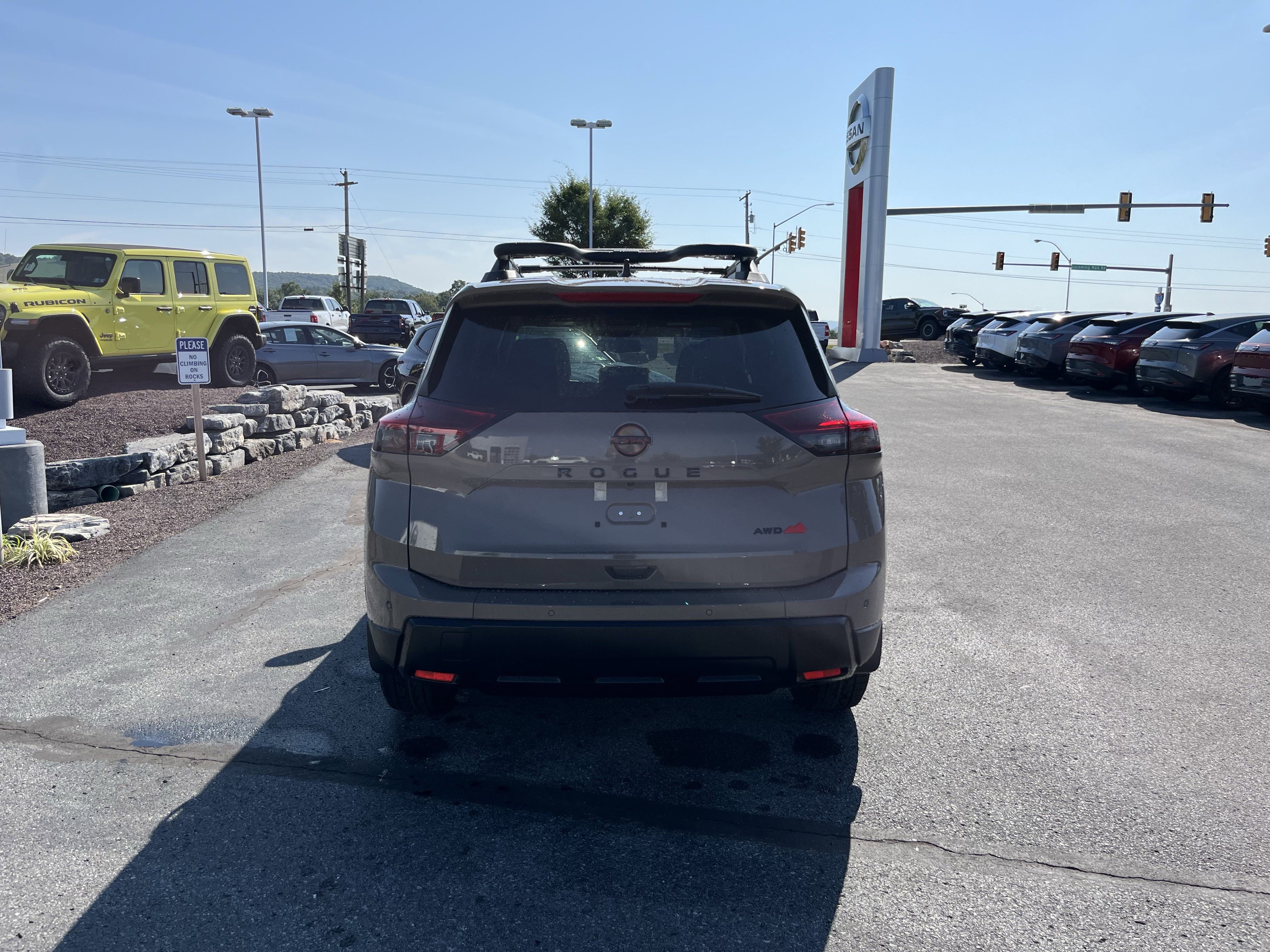 New 2026 Nissan Rogue SV w/ Rock Creek Premium Package image 4