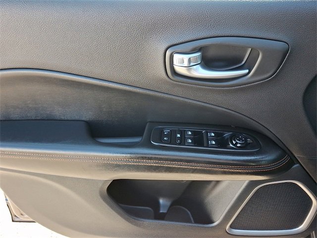 Used 2021 Jeep Compass Limited image 10